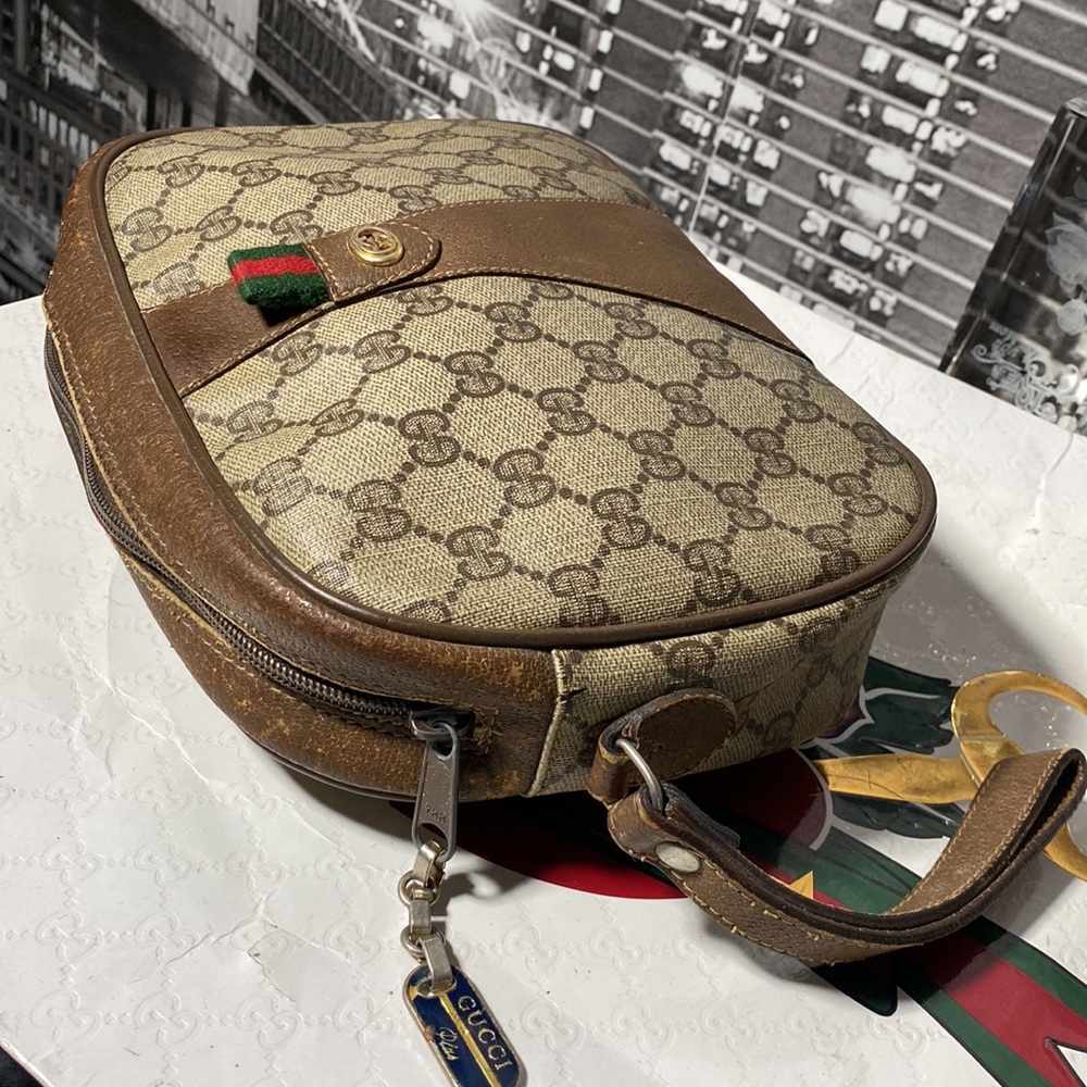 Authentic Rare Gucci Sherry Line GG Bag - Picture 6 of 16